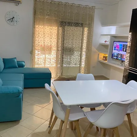 Sea View Apartment *