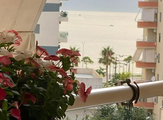 Sea View Apartament Wlora